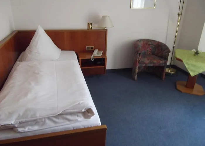 Atrium Hotel